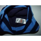 56/62-es puha kék csíkos polár sapka