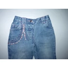 Kép a(z) 74-es Next koptatott kislány farmernadrág strasszokkal termékhez