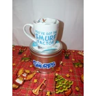 Hupikék törpikék Törpilla porcelán bögre díszdobozban