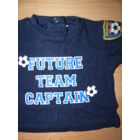 56-os szuper focis pamut póló "A jövő csapatkapitánya"