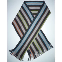 Kép a(z) Vagány, szürke alapszínű, csíkos sál termékhez