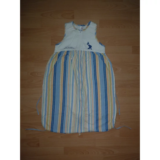 Kép a(z) 86/98-as vékony C&A állítható hosszúságú aranyos hálózsák termékhez Kép a(z) 86/98-as vékony C&A állítható hosszúságú aranyos hálózsák termékhez