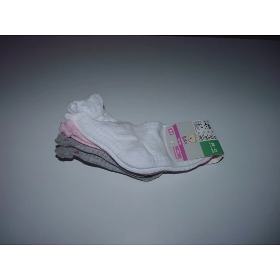 Kép a(z) 86/92-es 3 darabos kislány zokni csomag - új termékhez