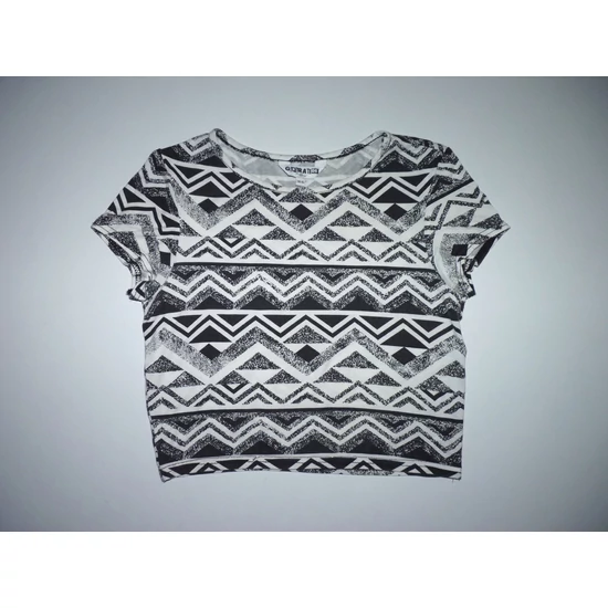 Kép a(z) 164/170-es New Look divatos rövid felső, top termékhez