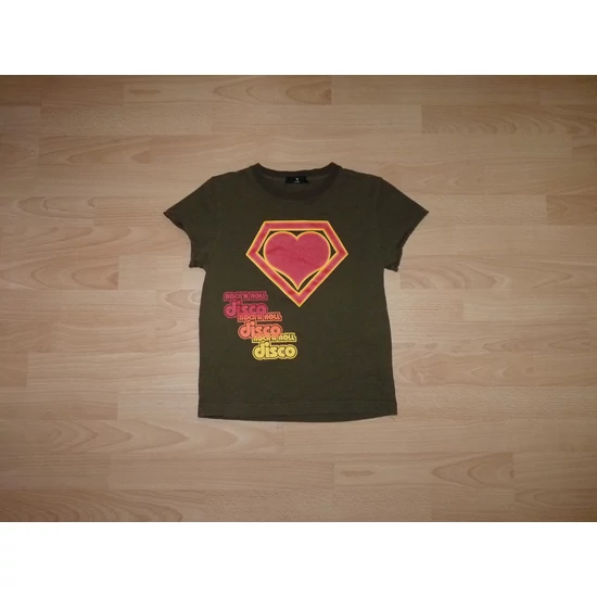 Kép a(z) 164/170-es szuper zöld, szív mintás pamut póló termékhez