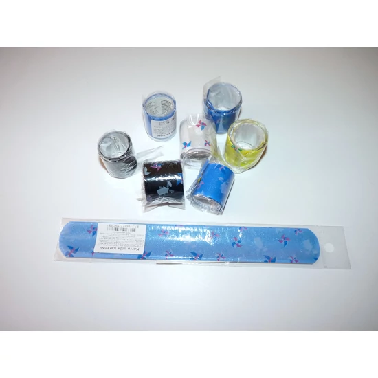 Kép a(z) Karra ütős karkötő - világoskék termékhez