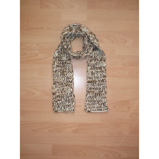 Kép a(z) Vajszínű-világosbarna-sötétbarna színű, lazán kötött puha sál termékhez