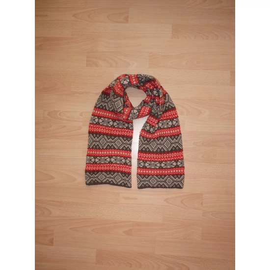 Kép a(z) Drapp-piros-szürkésbarna színű mintás gyapjúsál termékhez